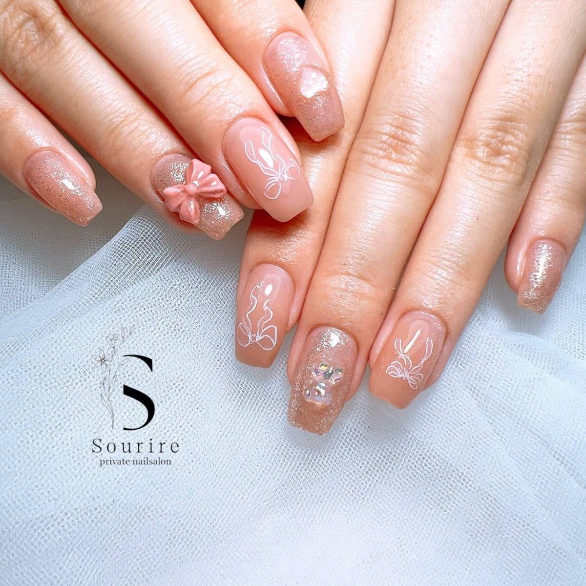 ピンクゴールドネイル