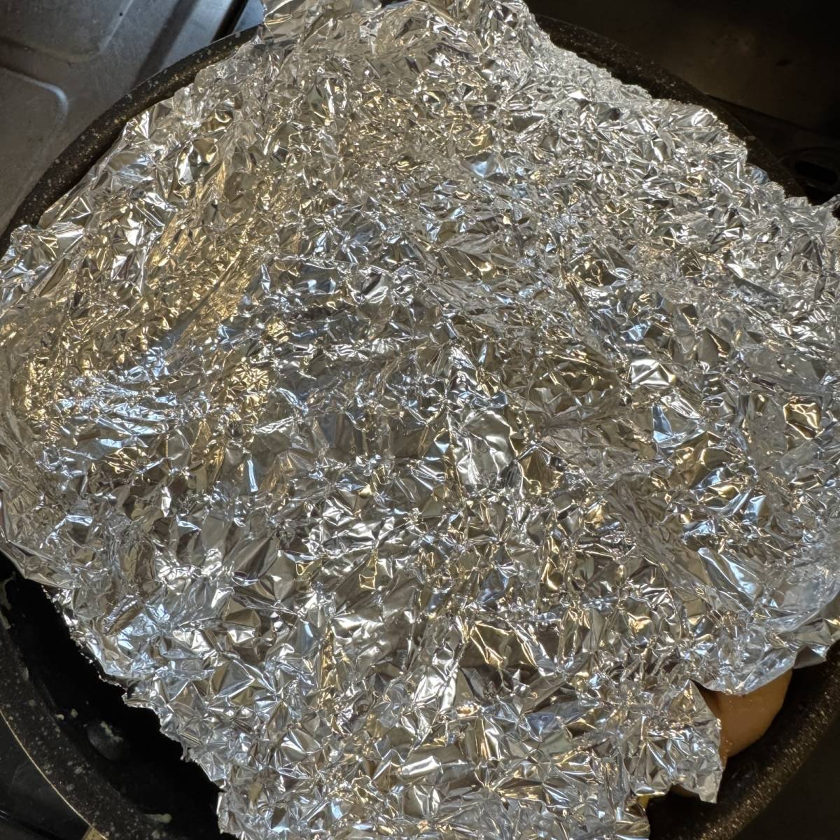 ニッスイ公式の「おさかなのソーセージのチーズオムレツ」のレシピ