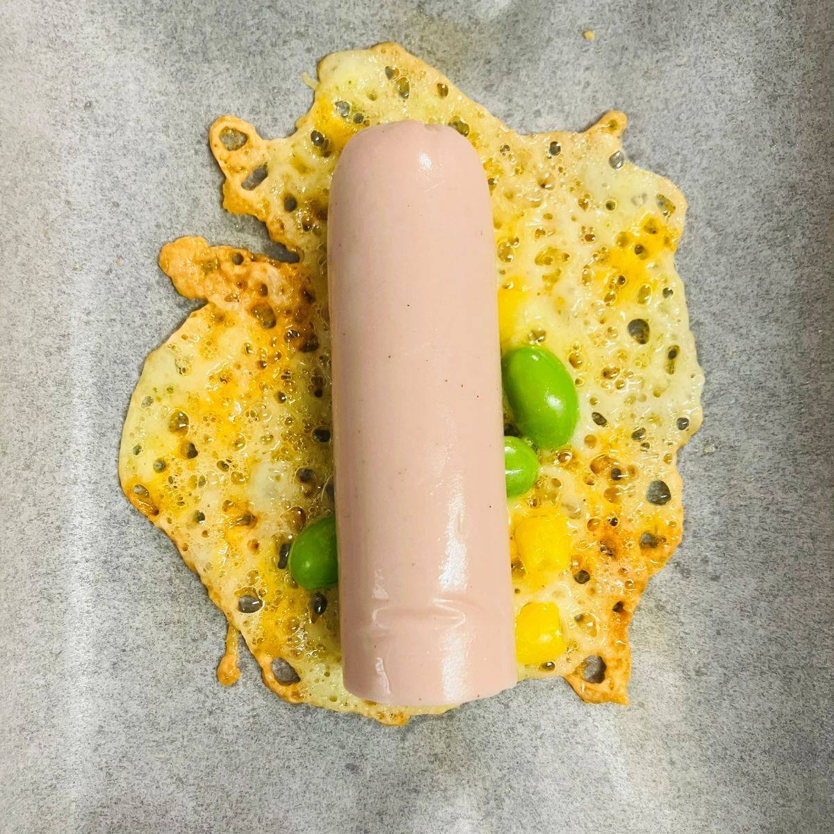 ニッスイ公式の「えだ豆入りカリカリチーズのおさかなのソーセージ巻き」のレシピ