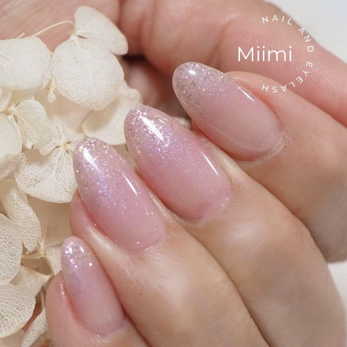 クリアピンクネイル