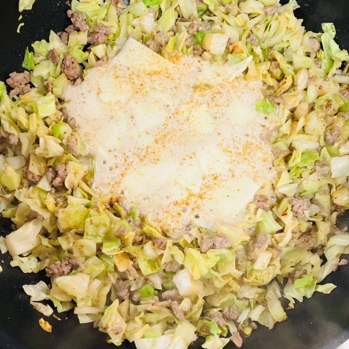 JAグループ公式の「もんじゃ風ひき肉キャベツ炒めカレー風味」のレシピ