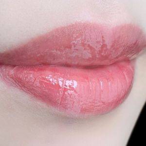 保湿も色持ちも叶うってよ。ドラッグストアで買うべき「神リップ」5選