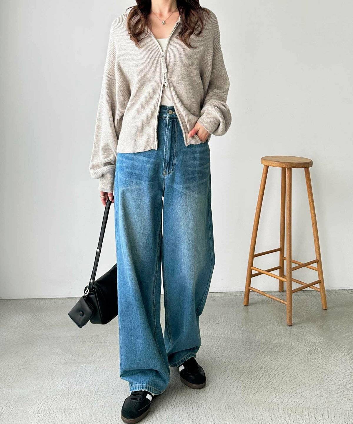 デニムもキレイめならOK