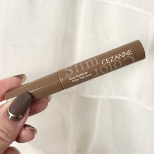  極細アイブロウマスカラ 