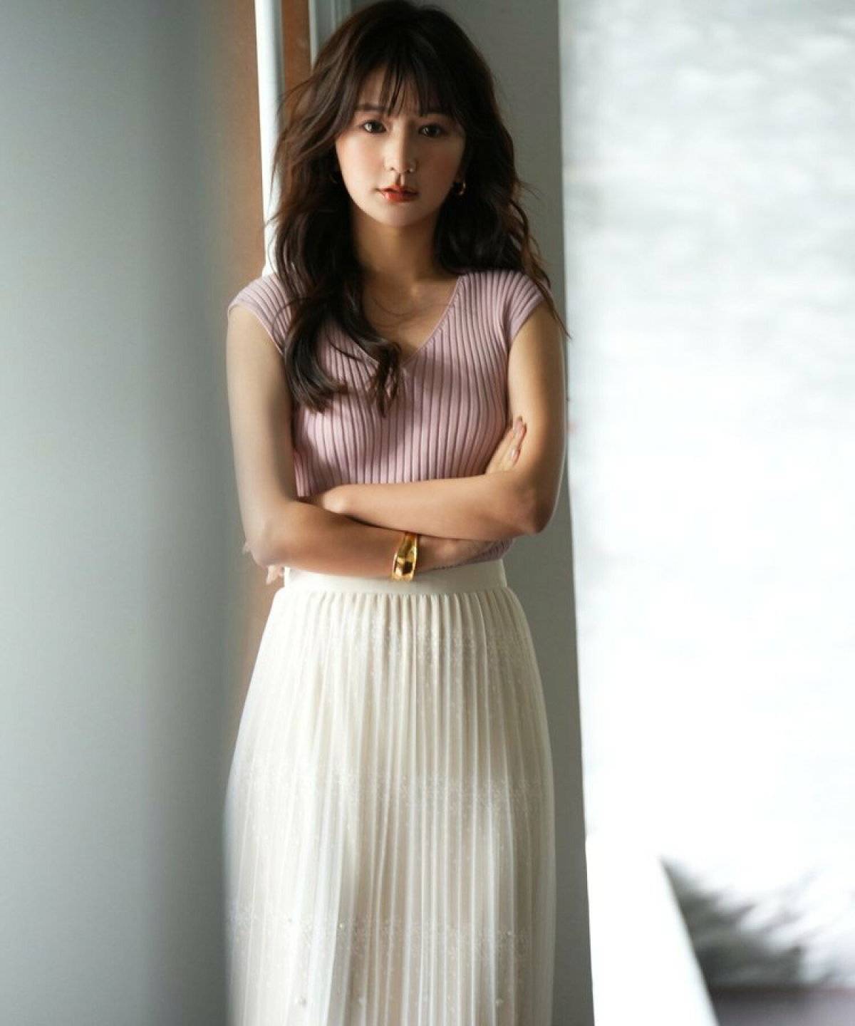 夏コーデの女性