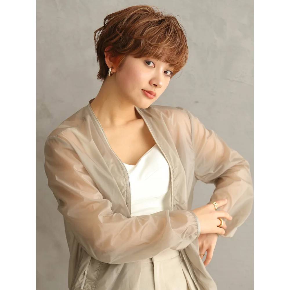 ゆるパーマのマッシュショート