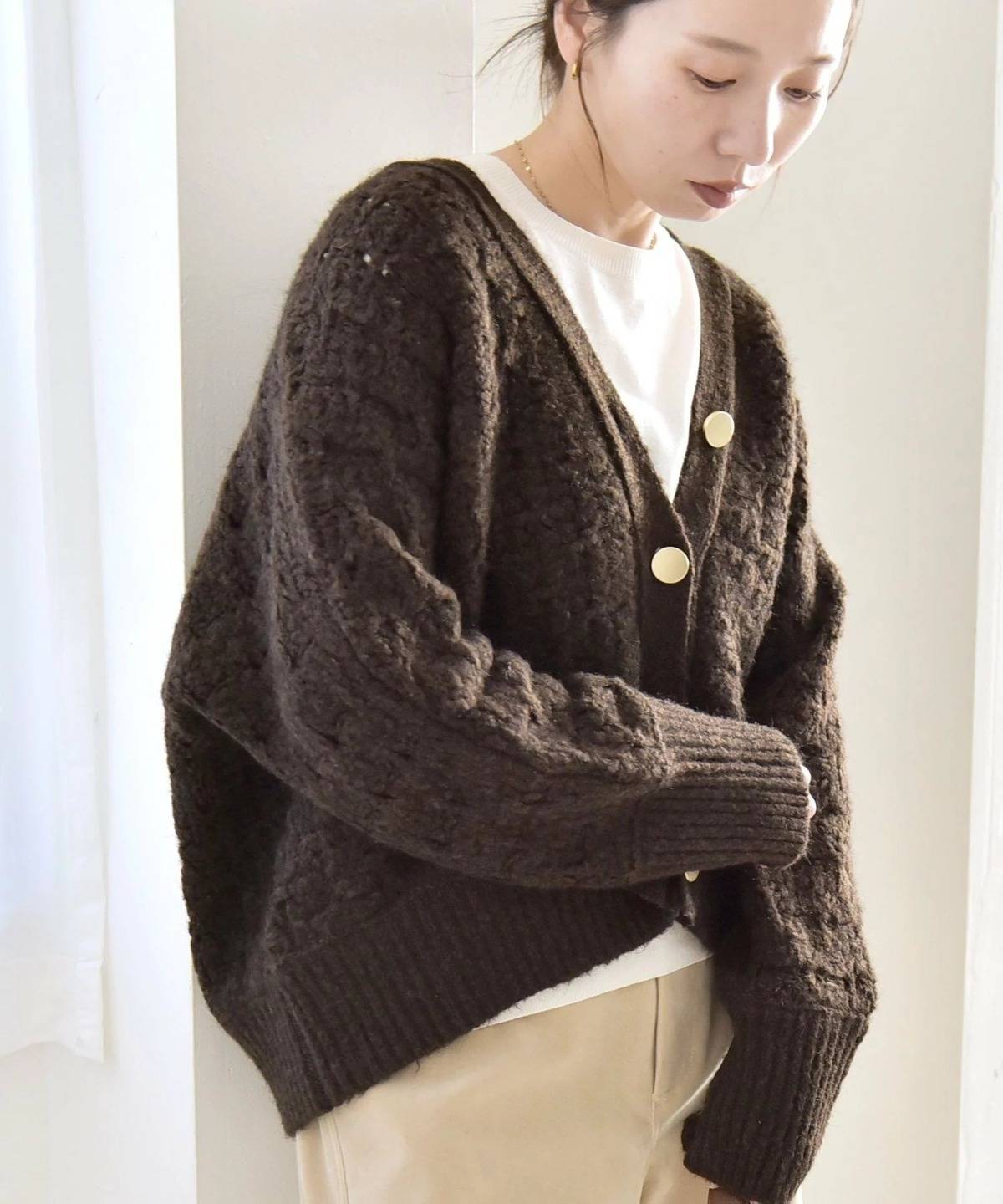 SHIPS 透かし編み Vネック コンパクト ドルマンニットカーディガン