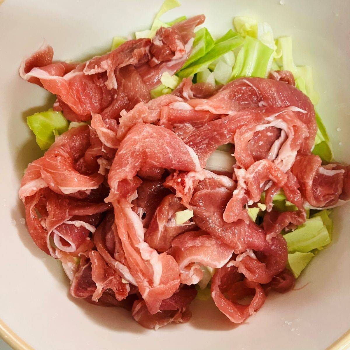 テーブルマーク公式の「焼かない焼きうどん（塩レモン味）」