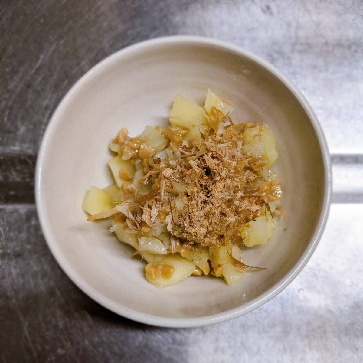 タカノフーズ公式の「じゃが納豆」のレシピ