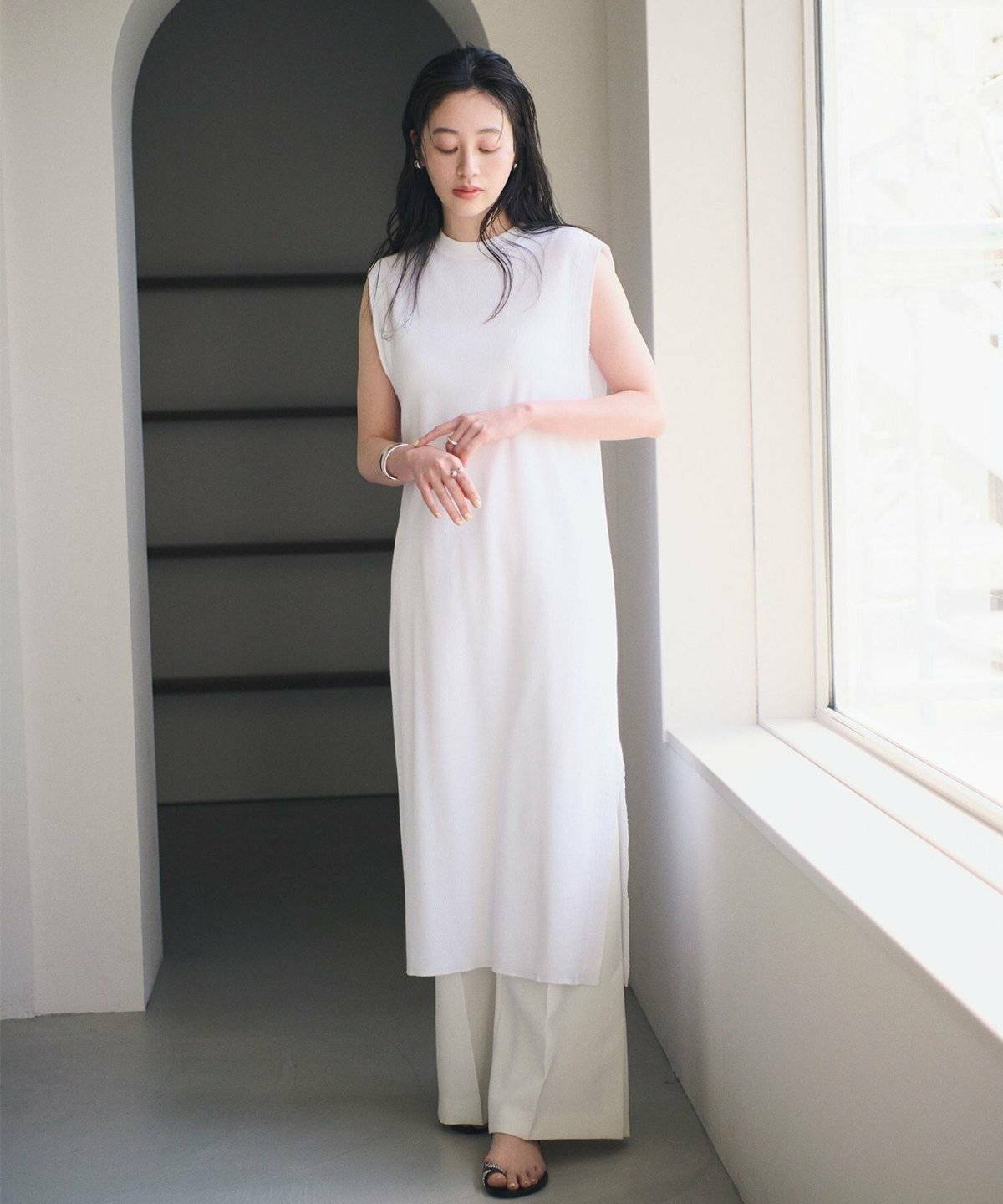 夏コーデの女性