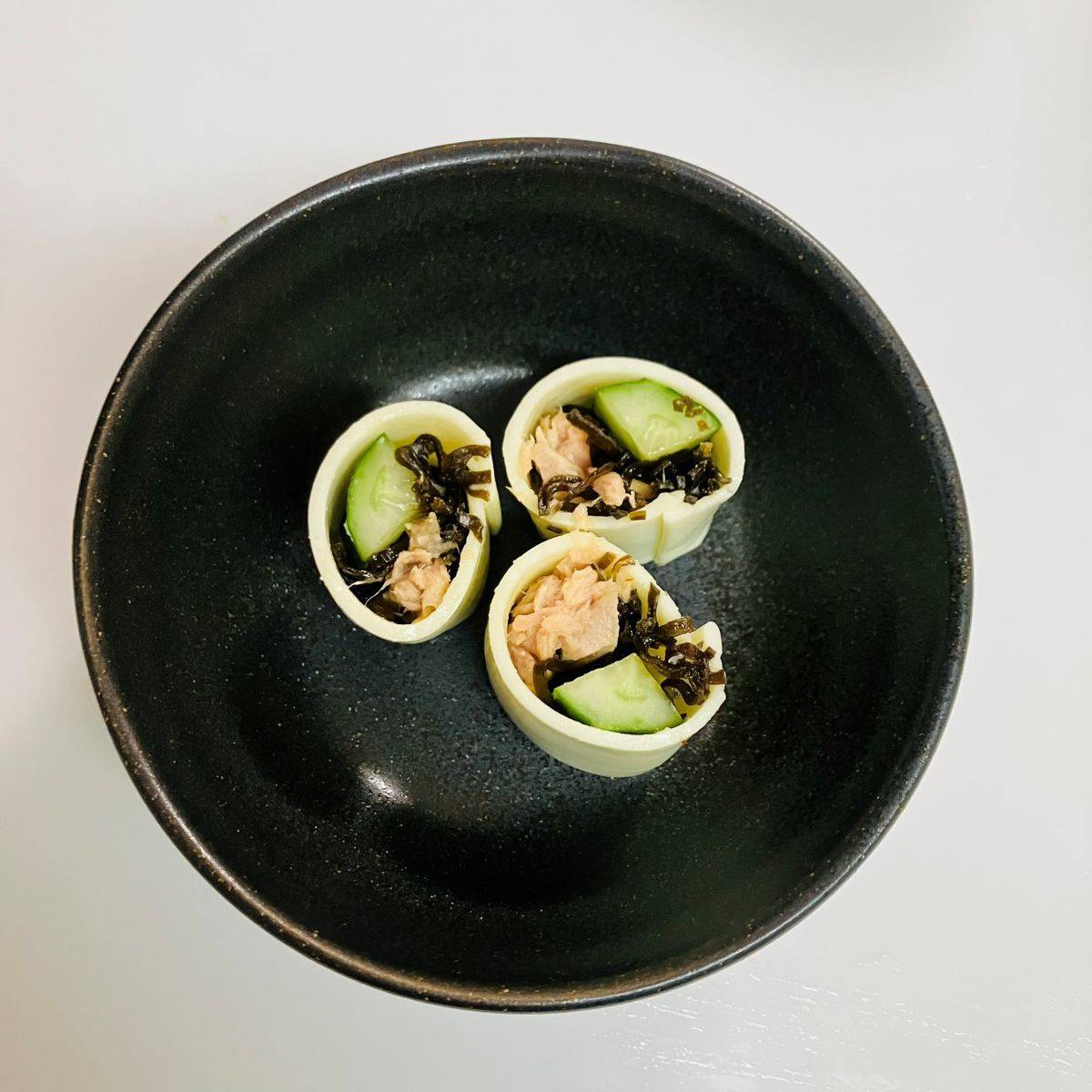 くらこん公式の「塩こんぶ入りチーズ巻き」のレシピ