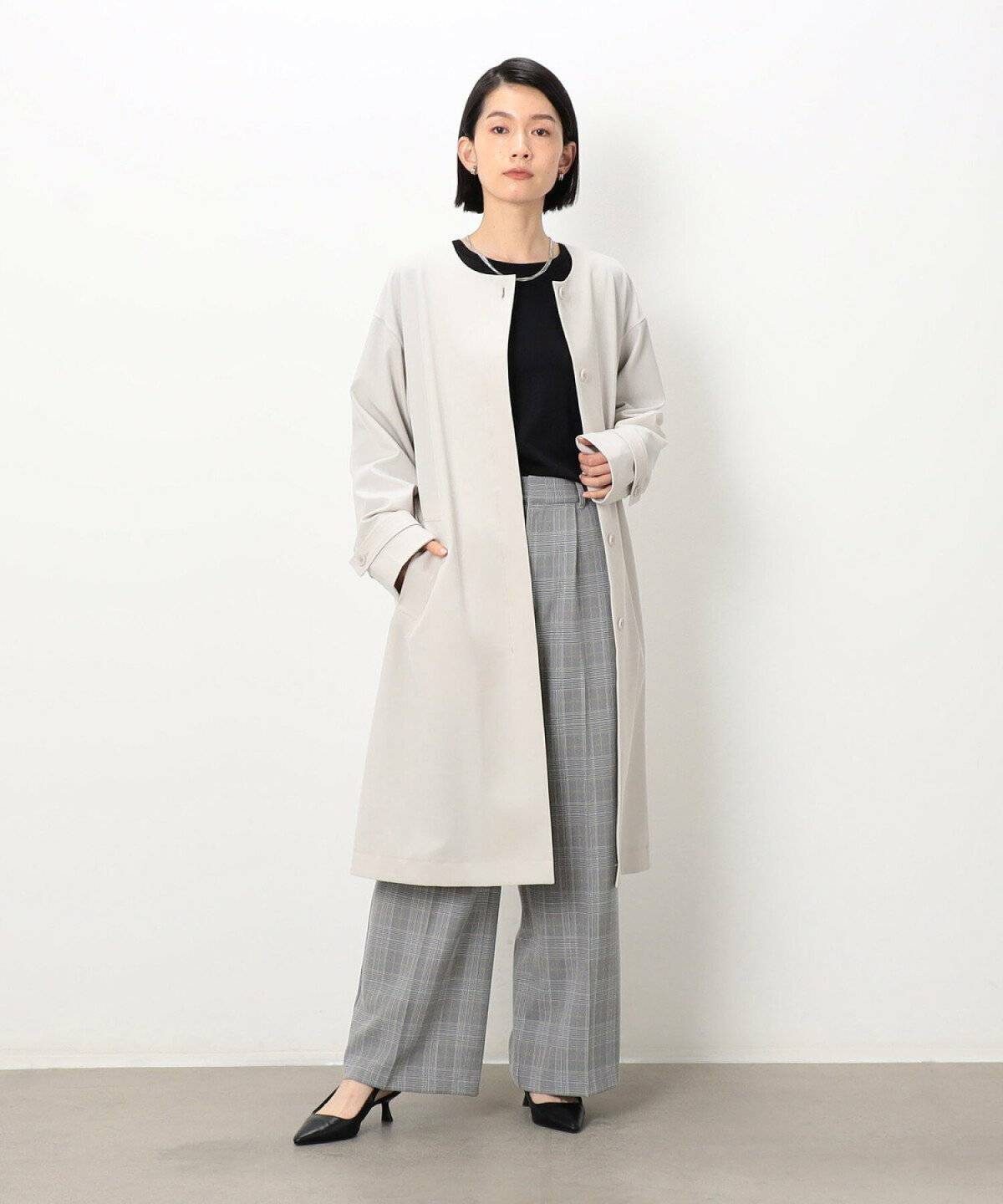 ノーカラーコート×ニットトップス×ワイドパンツ