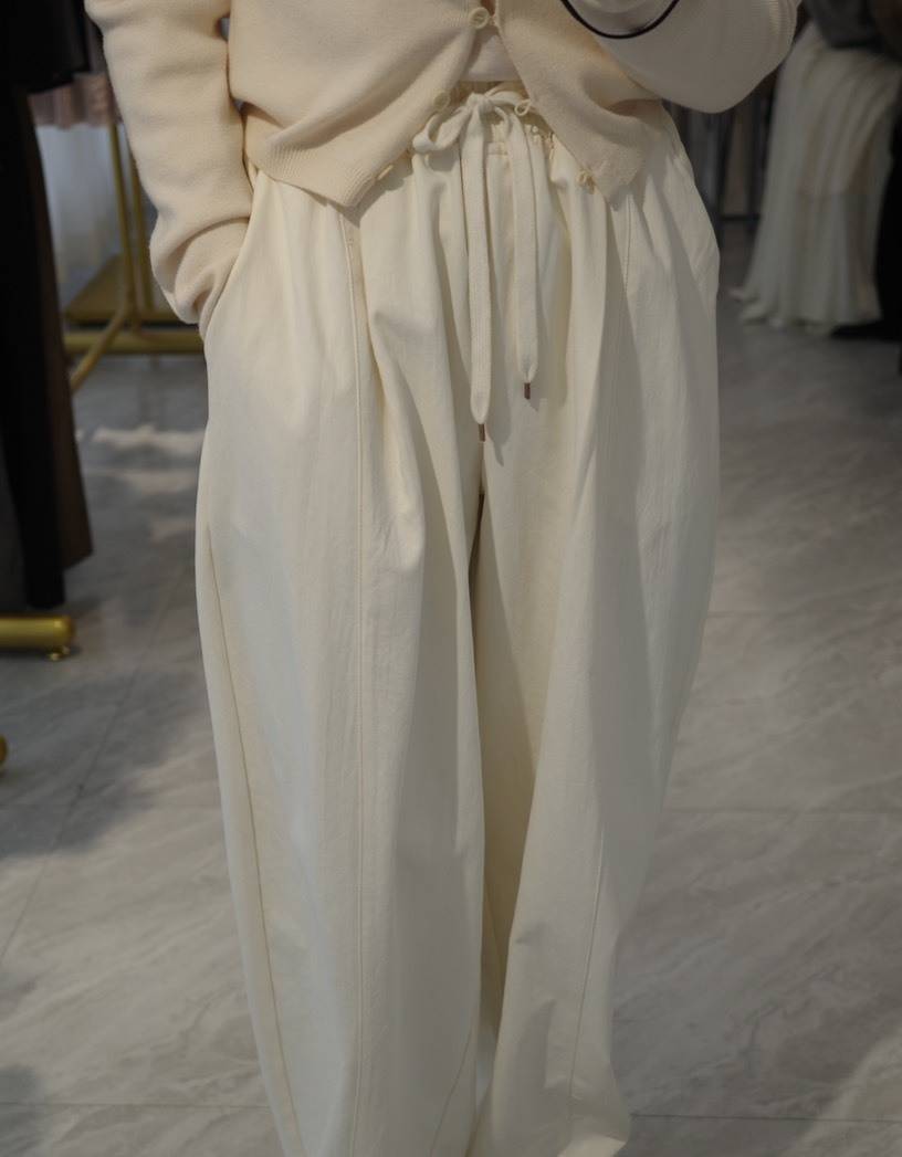 ラジエム イージー カーブ ワイドパンツ