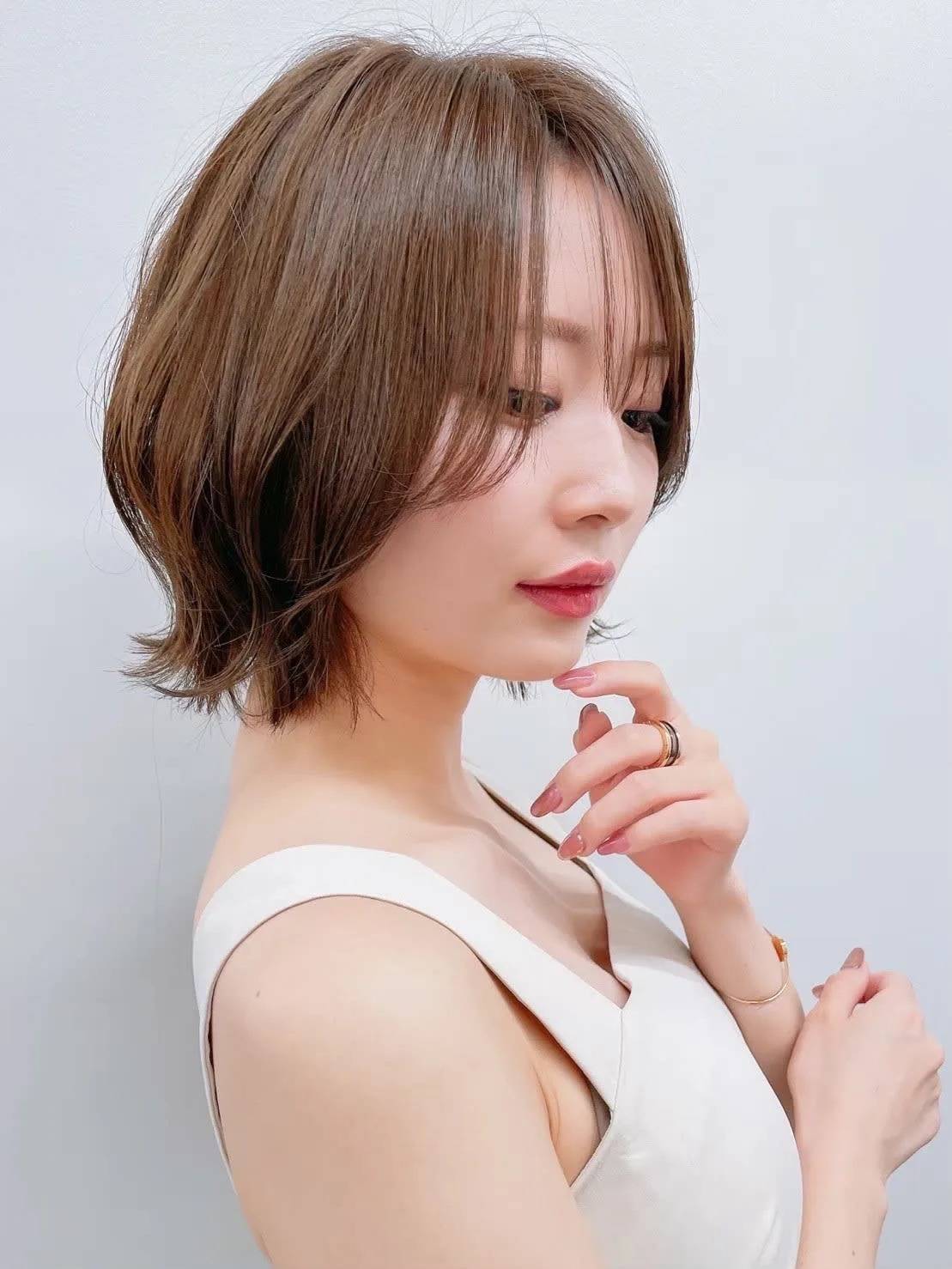 くびれシルエットボブ