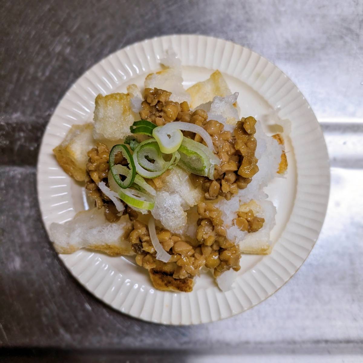 タカノフーズ公式の「からみ納豆揚げもち」のレシピ