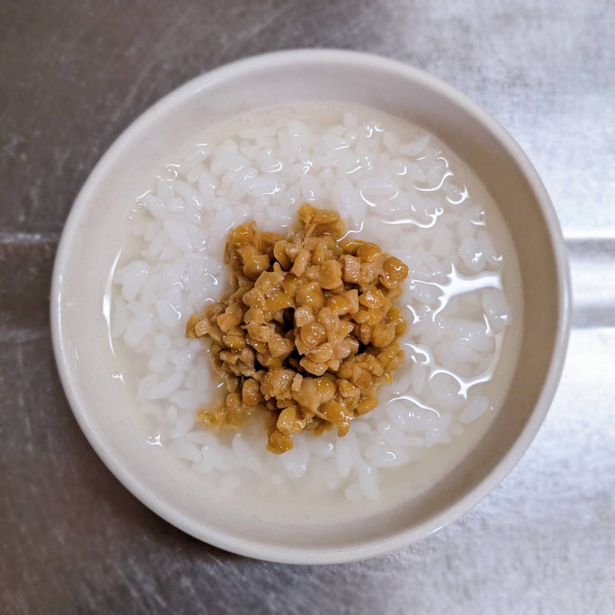 タカノフーズ公式の「納豆がゆ」のレシピ