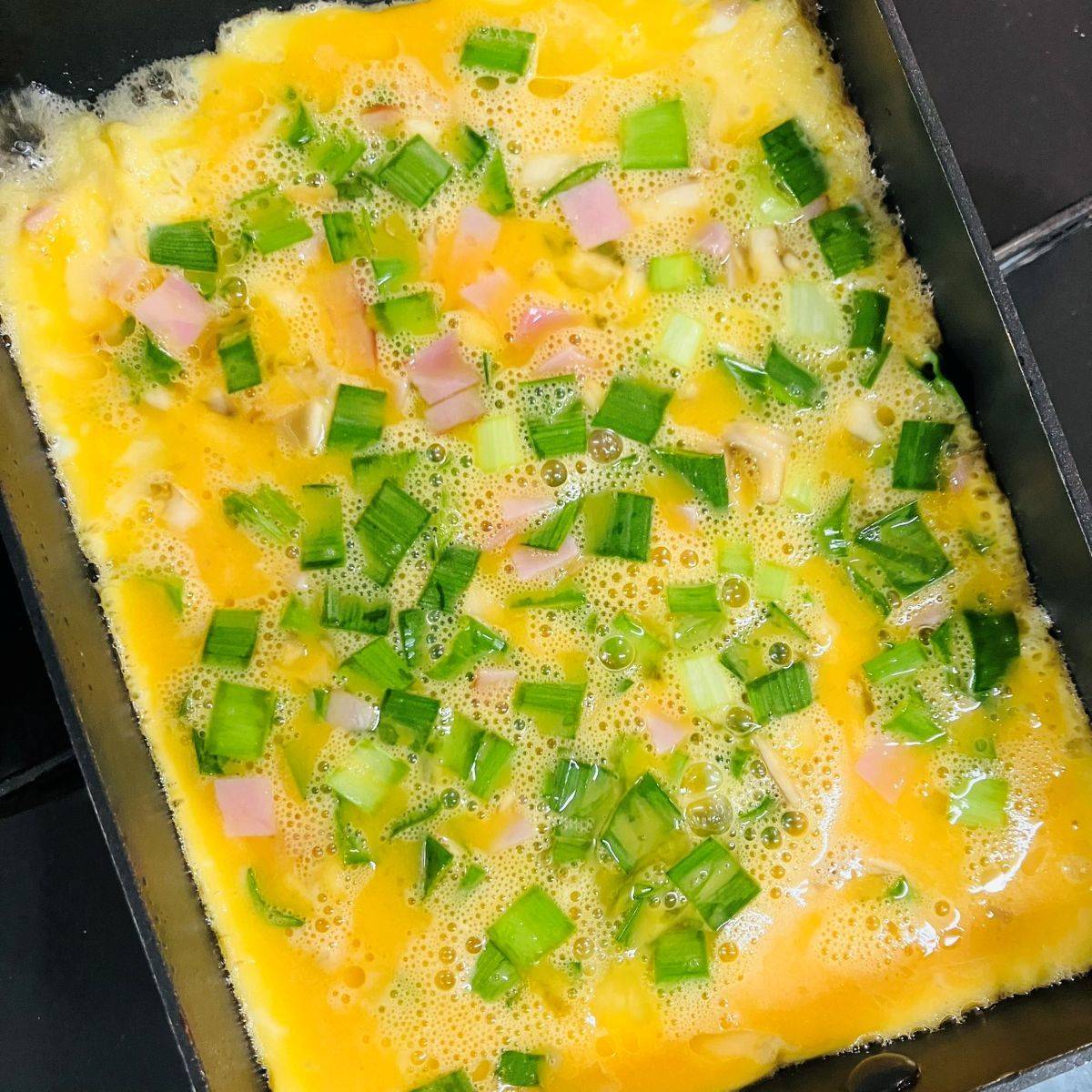 JAグループ公式の「ニラと舞茸の卵焼き」のレシピ