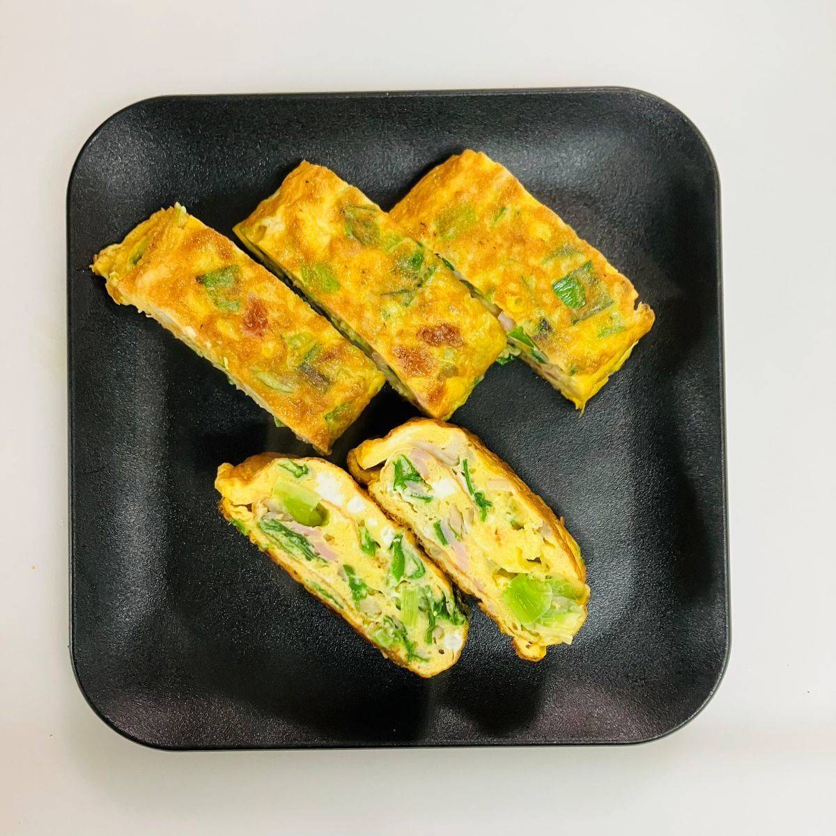 JAグループ公式の「ニラと舞茸の卵焼き」のレシピ