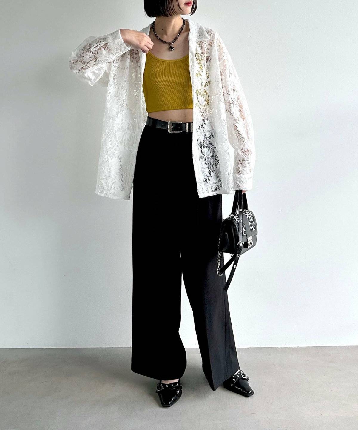 ニットキャミソールコーデ