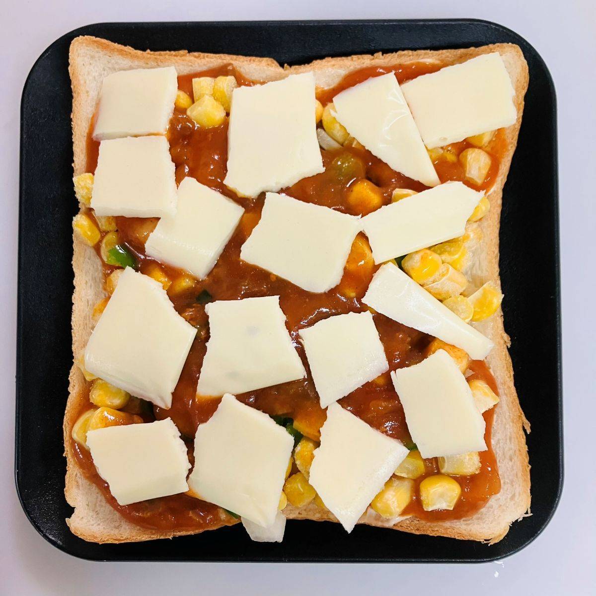 JAグループ公式の「トマトソースの粒々ピザ」のレシピ