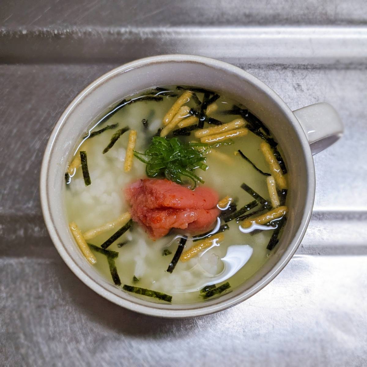 永谷園公式の「冷やし明太子茶づけ」のレシピ