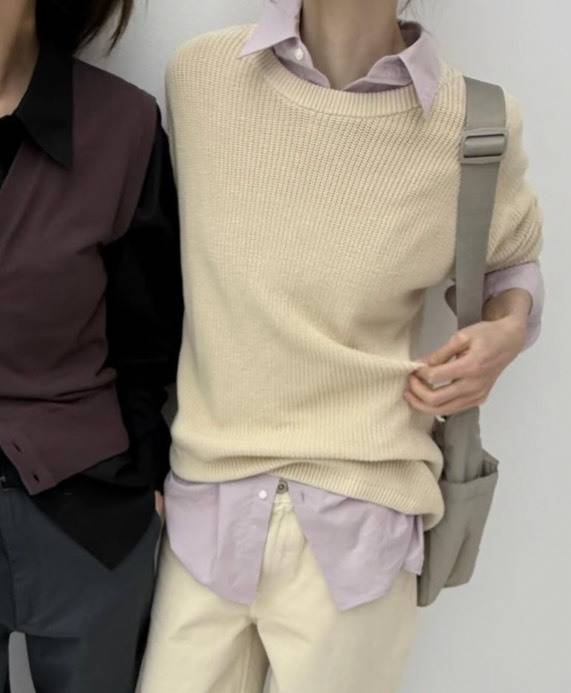 UNIQLO(ユニクロ) ピンクシャツ レイヤードコーデ