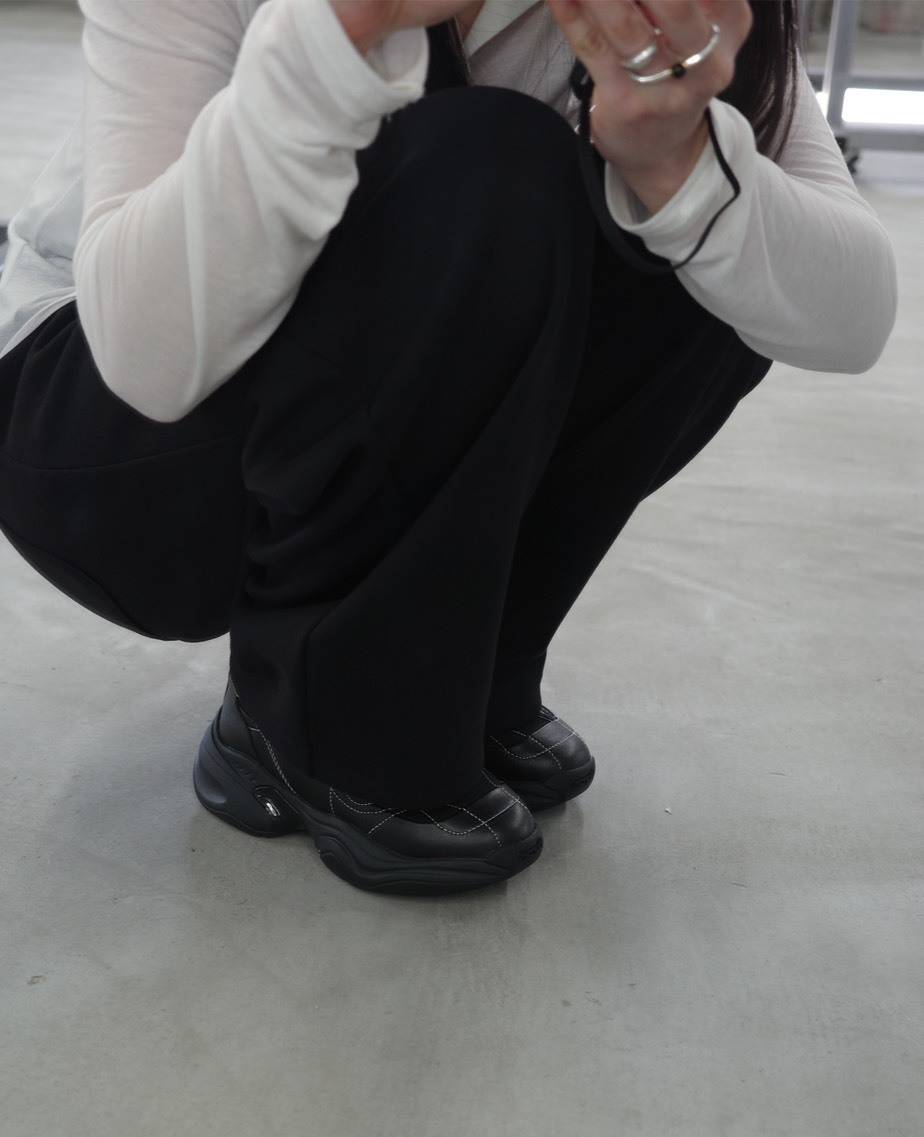 OAO SUNLIGHT ブラックスニーカー