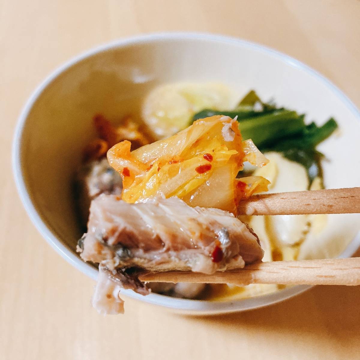 キョクヨー公式の「「さば水煮」缶のあったかキムチ鍋」のレシピ