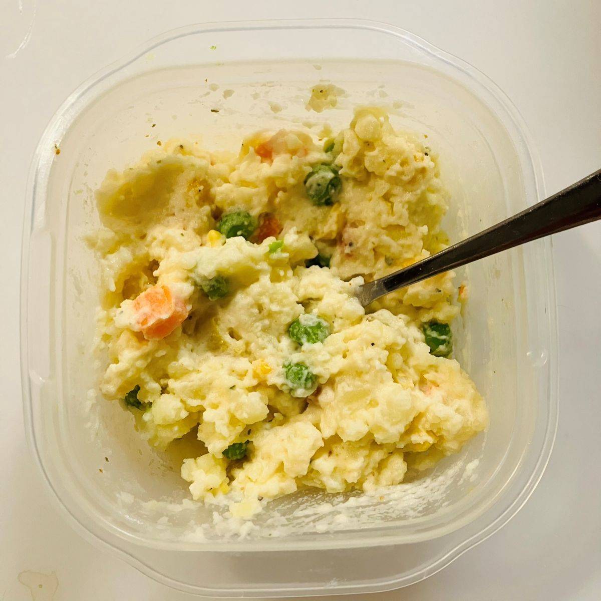 JAグループ公式の「ピーマンのカップ焼きサラダ」のレシピ