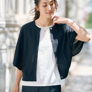 「ジャケットなし・自由」はどうする?夏の証明写真の服装おすすめ4種