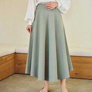 大人女子必須アイテム♪フレアスカートとサーキュラースカートの違い