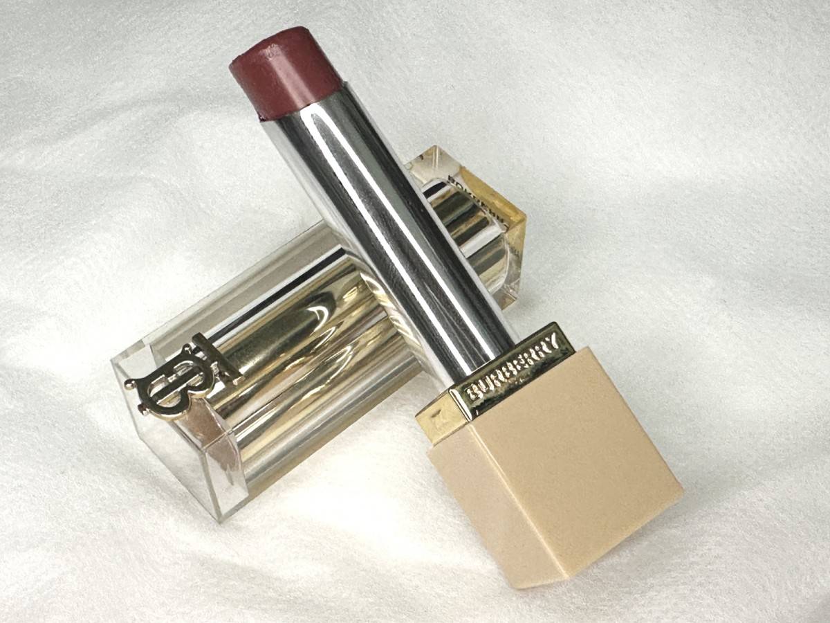 全15色あるバーバリーブリットシャイン