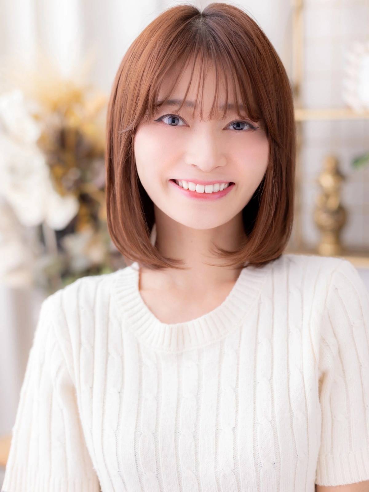 フェミニンワンカールボブ