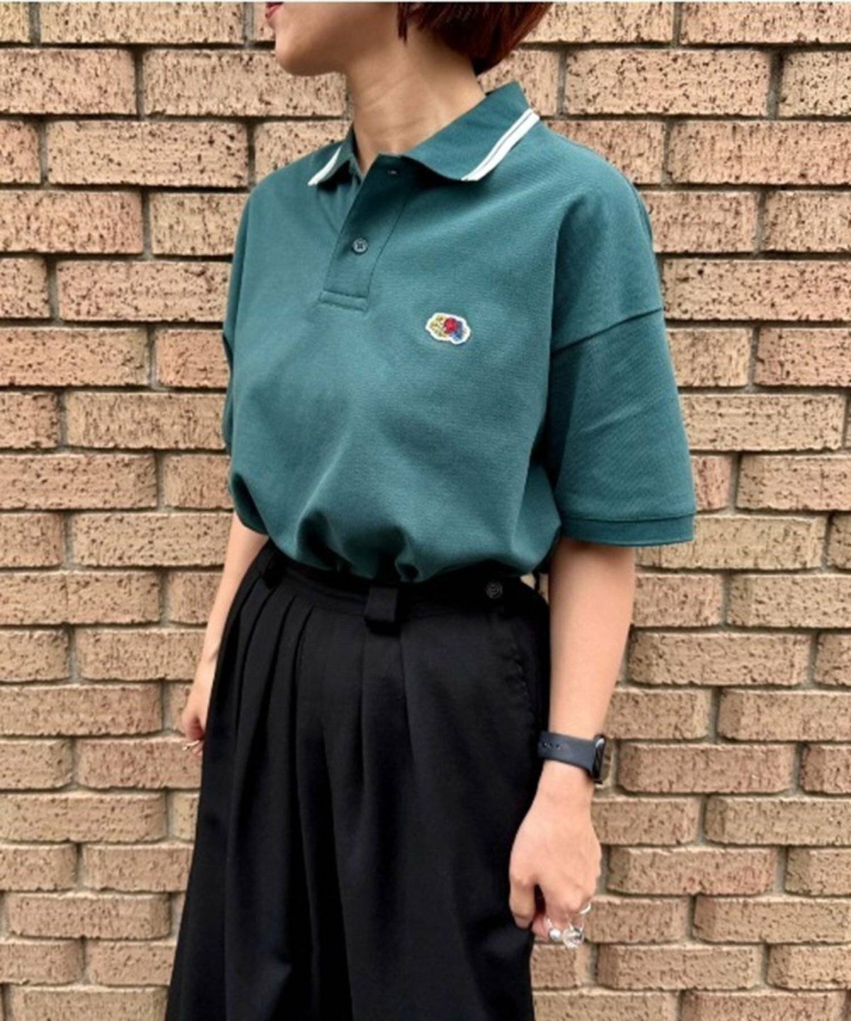 帽子をかぶった女性