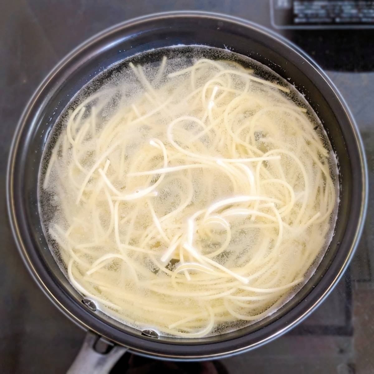 永谷園公式の「旬キャベツの和風パスタ」のレシピ