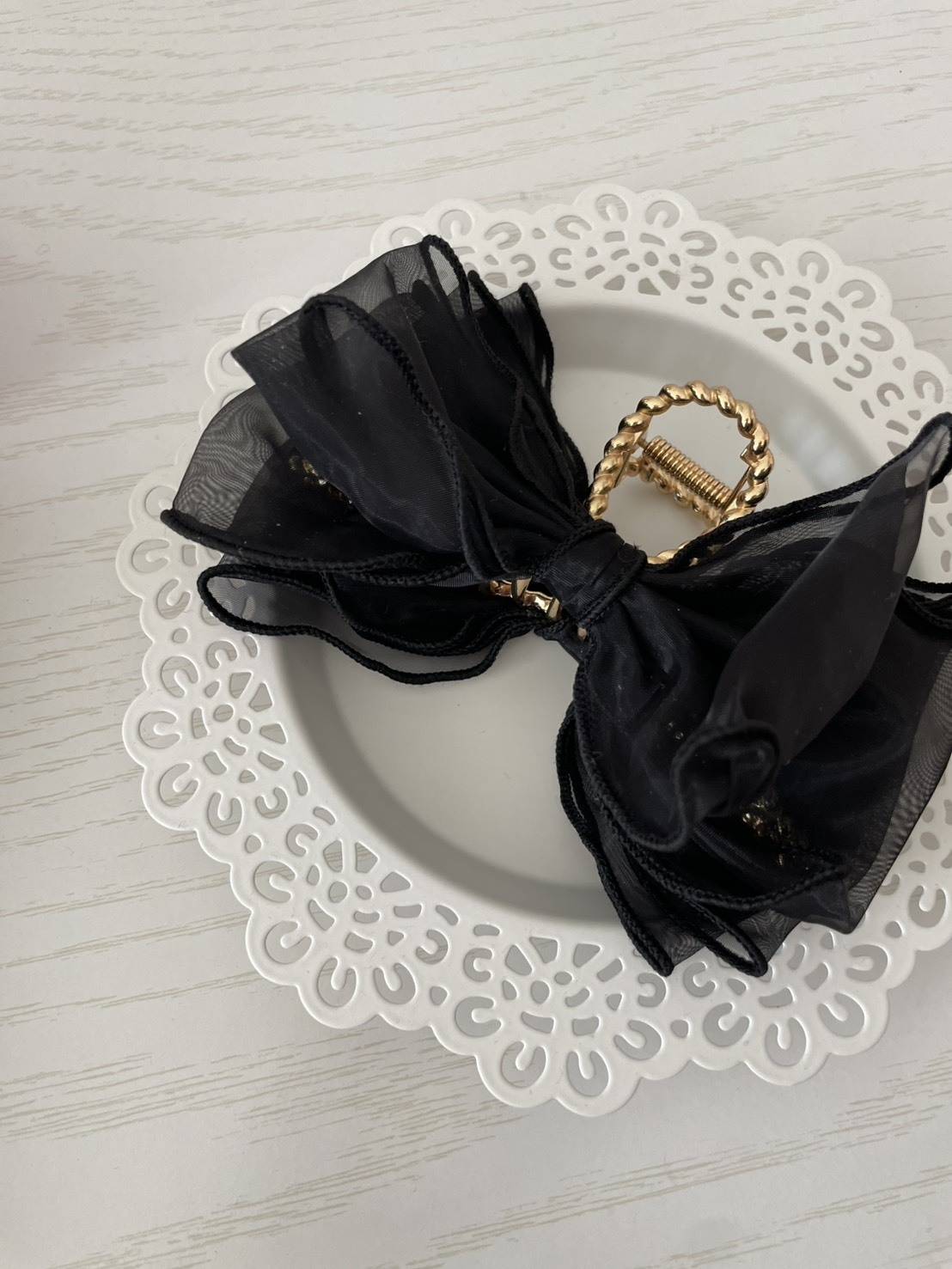 レースヘアクリップ