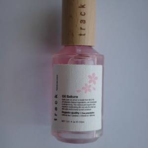 【数量限定】指先から毛先まで“春”を仕込む。桜香る「trackオイル」登場！