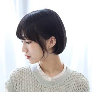  まとまり感暗髪ボブ 