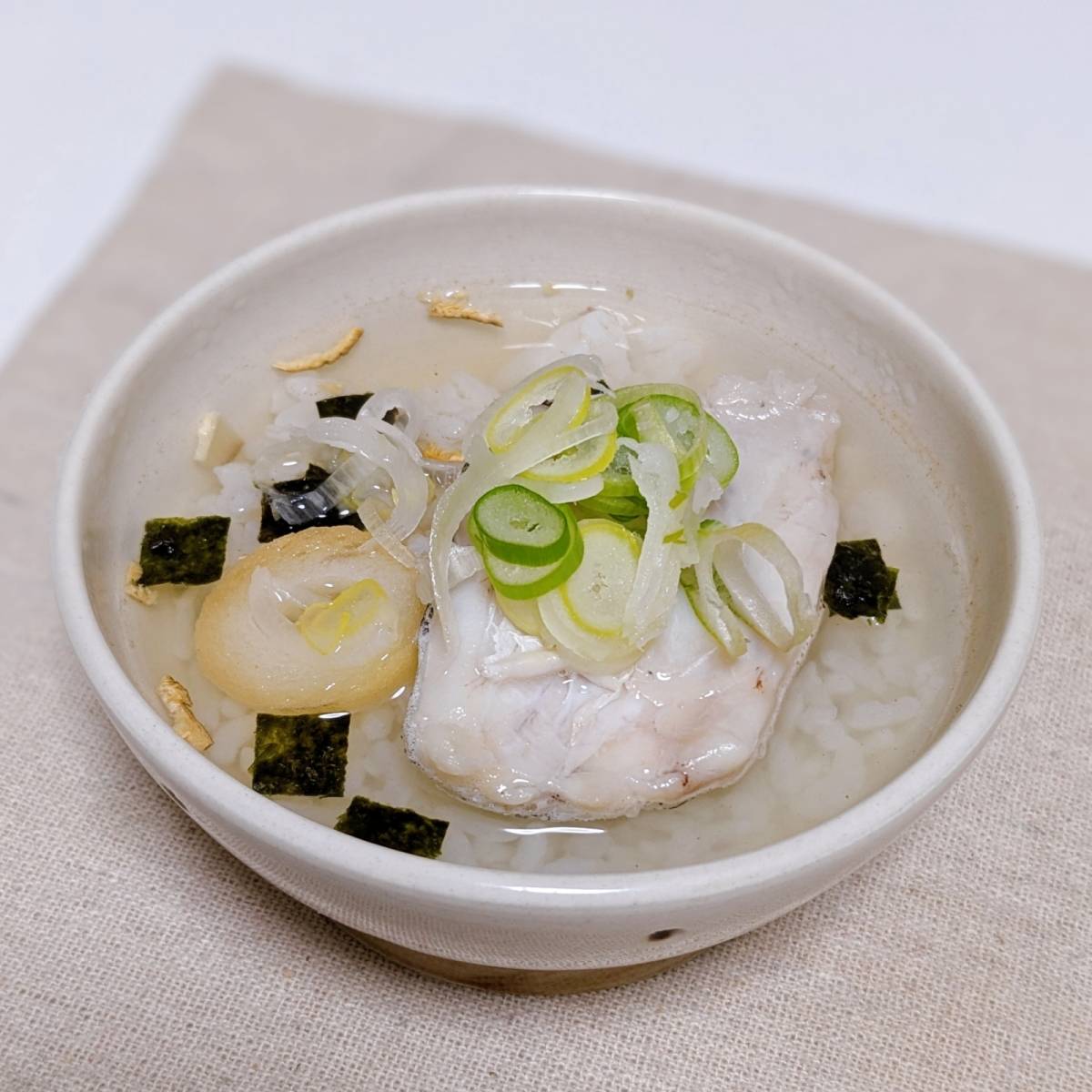 永谷園公式の「白身魚の松茸風味茶づけ」のレシピ