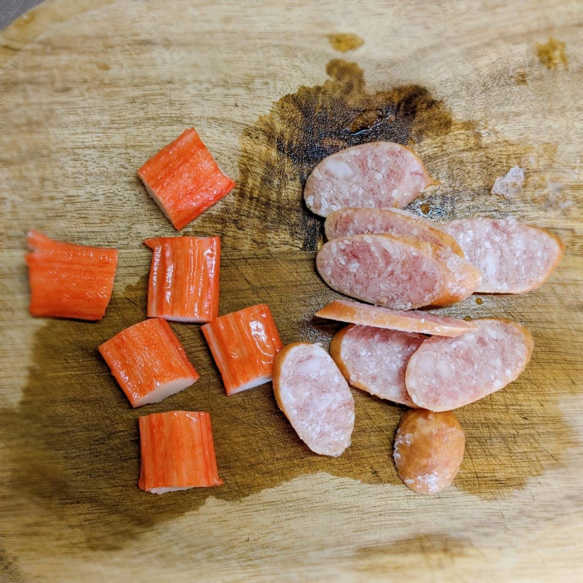 いちまさ公式の「カニかまとポテトのジャーマン風チーズ焼き」のレシピ