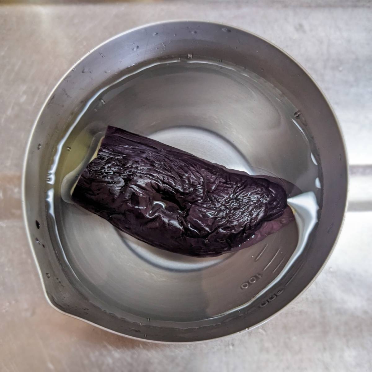 いちまさ公式の「なすとカニかまの冷製ポン酢びたし」のレシピ