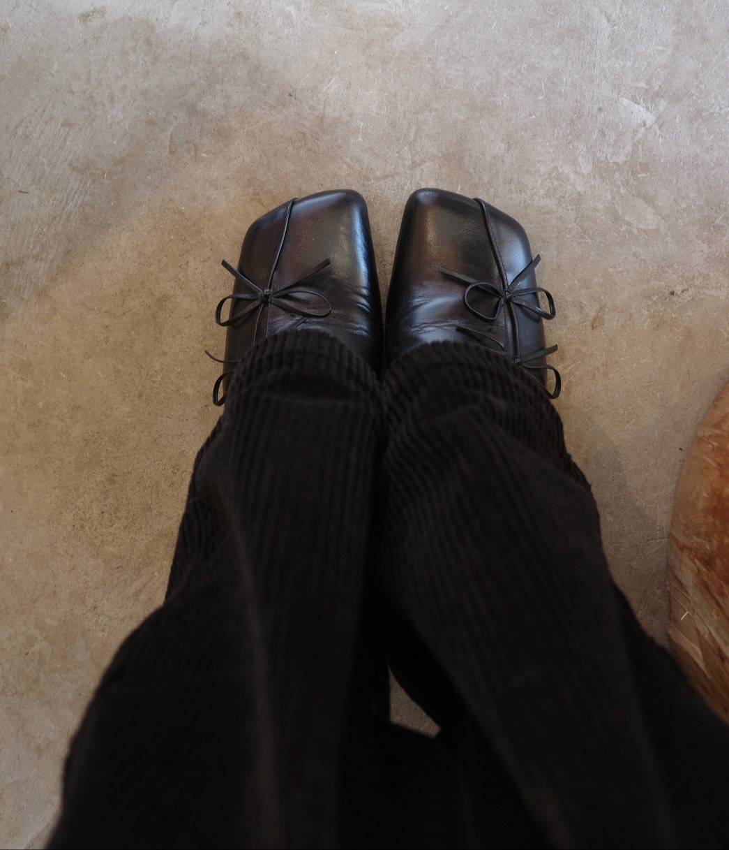 untisholdのブーツ