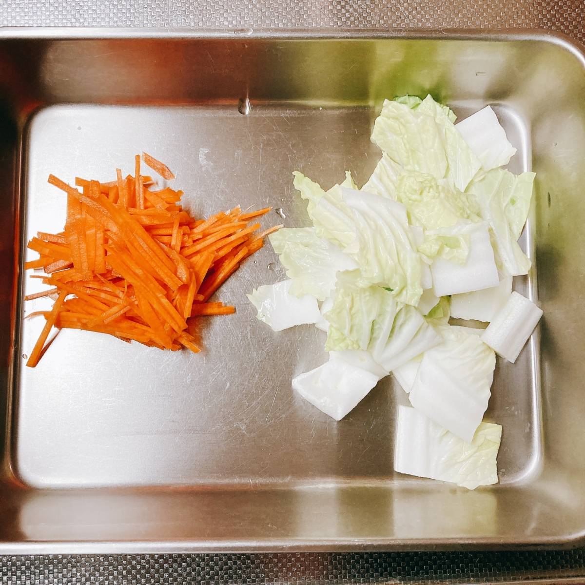 JAグループ公式の「干し海老豚肉の野菜炒め」のレシピ