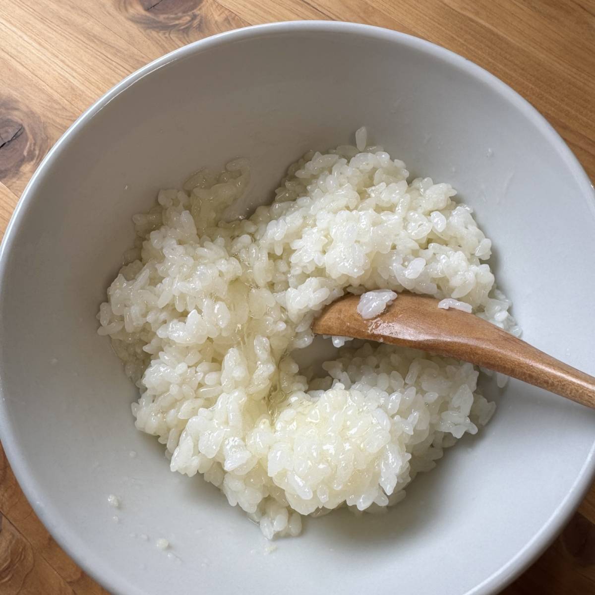 チキンラーメン公式の「簡単ヤバうま! ザクザク チキラーTKG」のレシピ