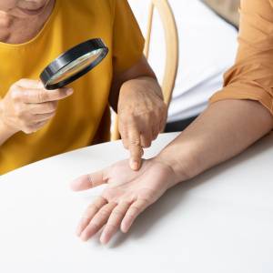 失敗を恐れず挑戦する。「サバサバしている人」に現れるレアな手相5選