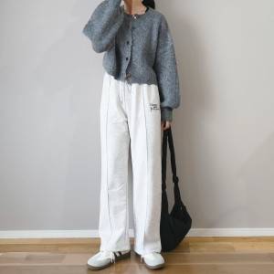 【2026年3月】こんな着方があったとは……！こなれて見える大人コーデ5選