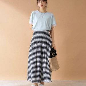 オフィスカジュアルはTシャツでラフに♪通勤コーデでの活用法を伝授