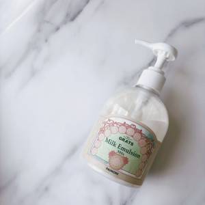 翌朝の絡まり減ったかも。補修しながらまとまる「パイモア グラッツ ミルクエマルジョン」