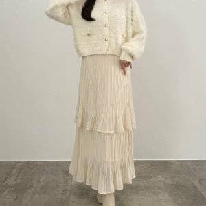 ロング丈も実は似合う。低身長さんを助けるプリーツスカートコーデ5種