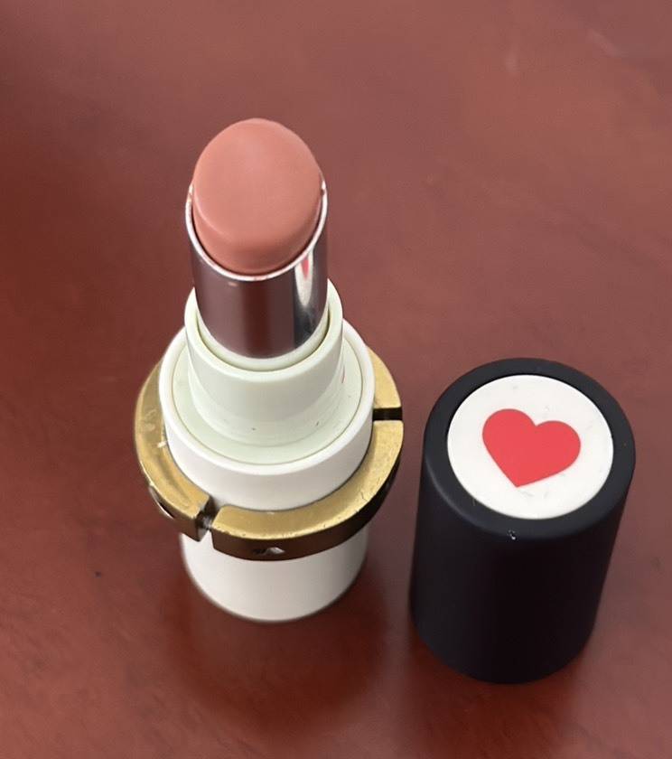 AHRES「ザ リップ ネオ アニマ」